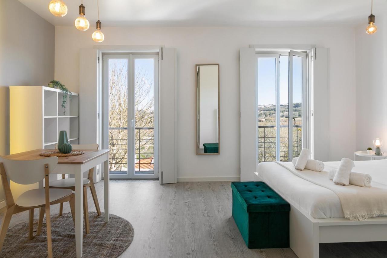 Calcada 14 Apartment โอบิดอส ภายนอก รูปภาพ