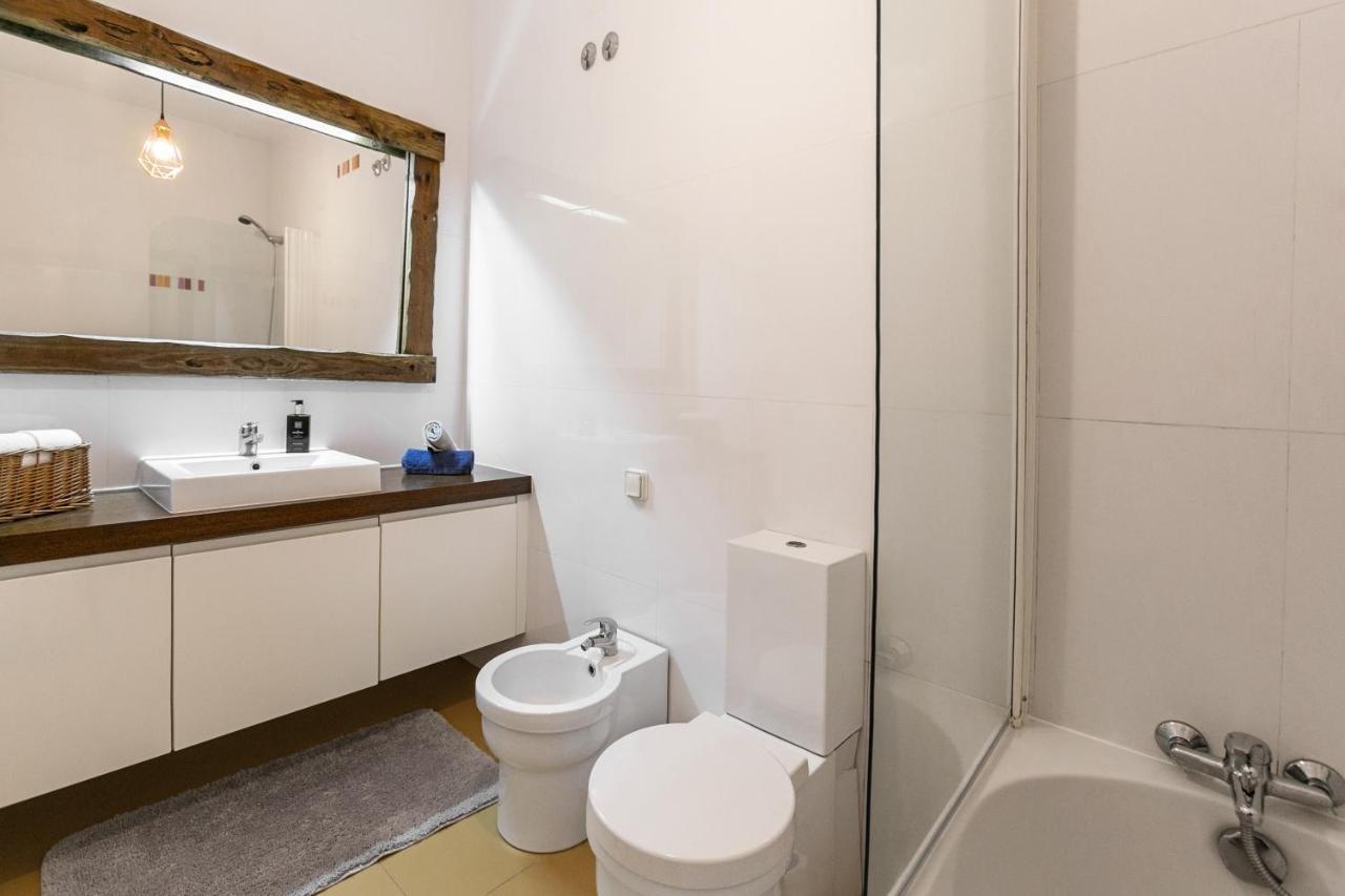 Calcada 14 Apartment โอบิดอส ภายนอก รูปภาพ
