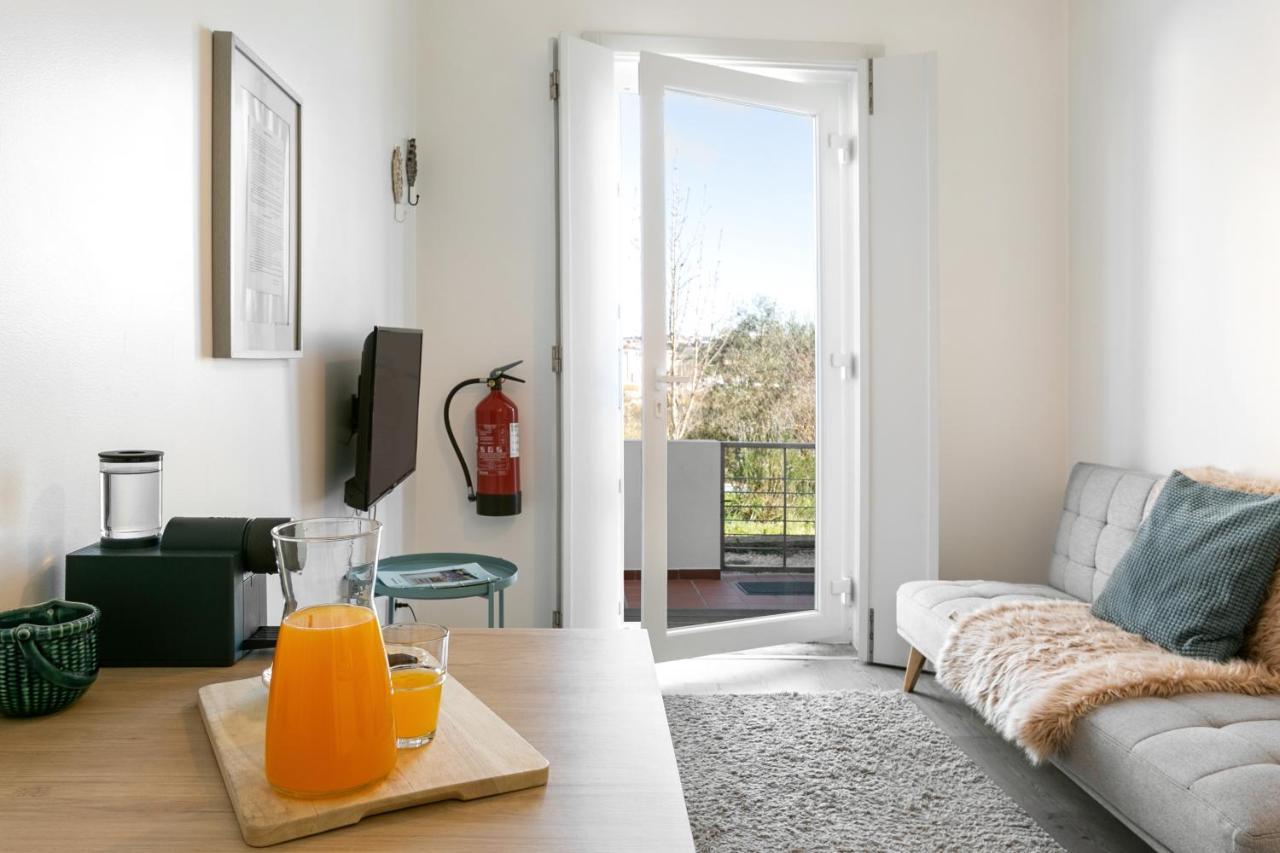 Calcada 14 Apartment โอบิดอส ภายนอก รูปภาพ